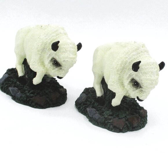 White Bison Figurine Pair Green Base 4.5" Heavy Resin Native American Set    I - Picture 1 of 6
